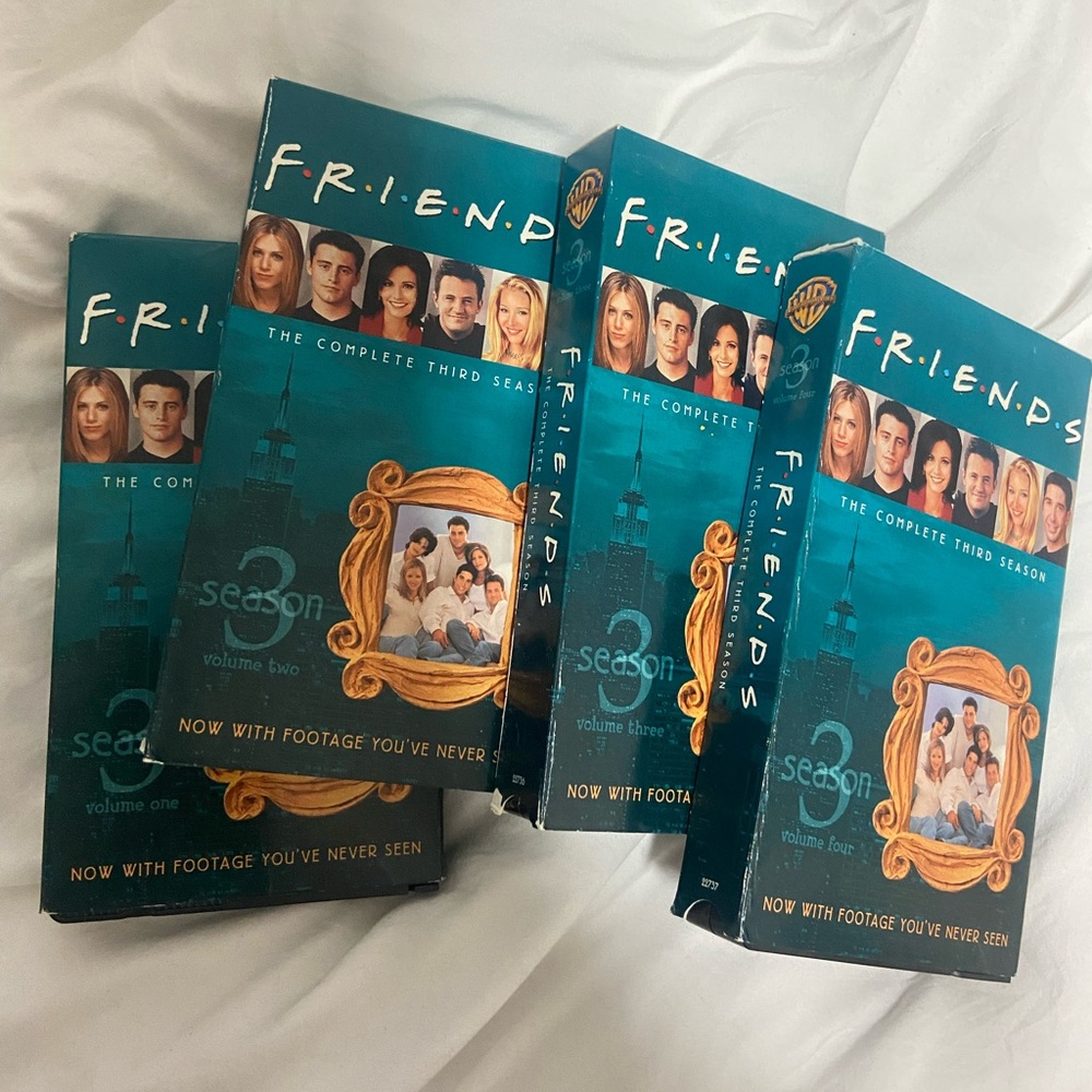 FRIENDS: The Complete Third Season VHS